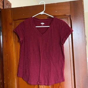 Everyday maroon tee